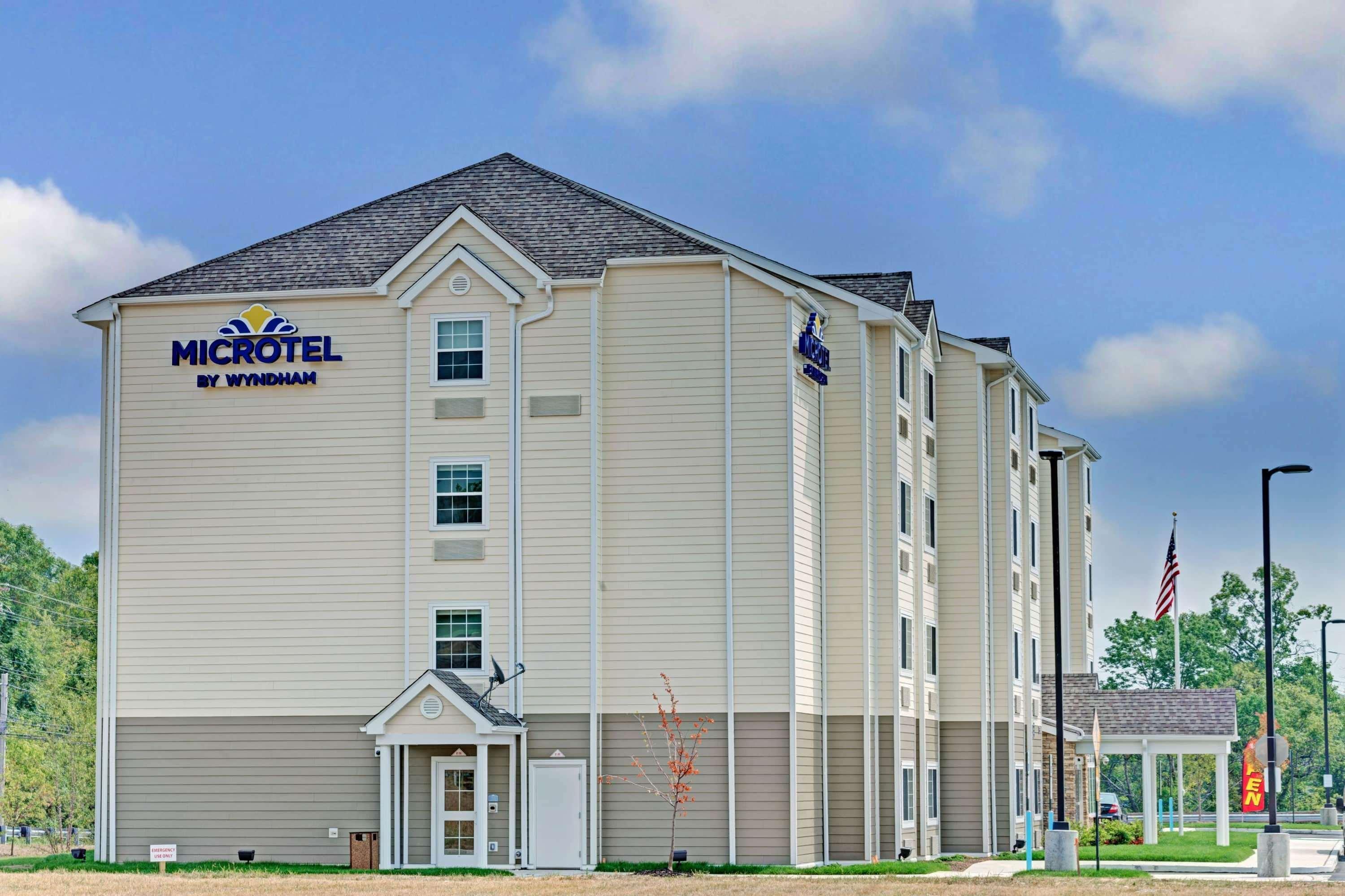 Microtel Inn & Suites By Wyndham Philadelphia Airport Ridley Park Exterior photo